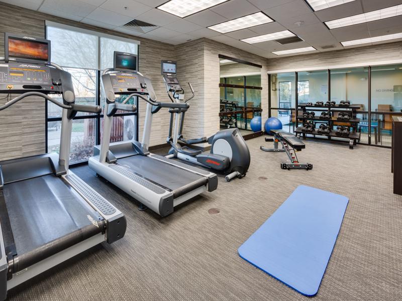 Отель Courtyard By Marriott Providence Уорик Экстерьер фото