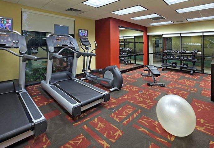 Отель Courtyard By Marriott Providence Уорик Экстерьер фото